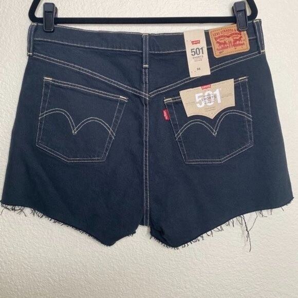Levi's 501 NWT Button Fly High Waisted Jean Shorts 33 - Picture 5 of 6